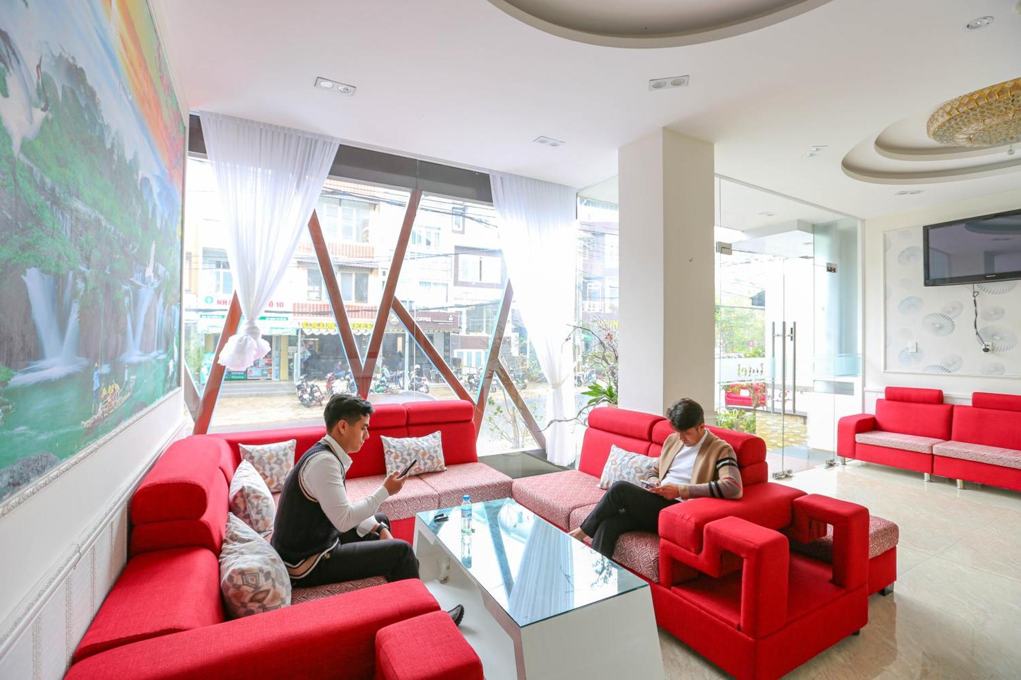 Ttr Vincent Hotel Da Lat Exterior photo
